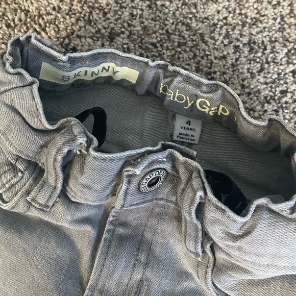 Kids Gap size 4 outfit - Picture 4 of 5